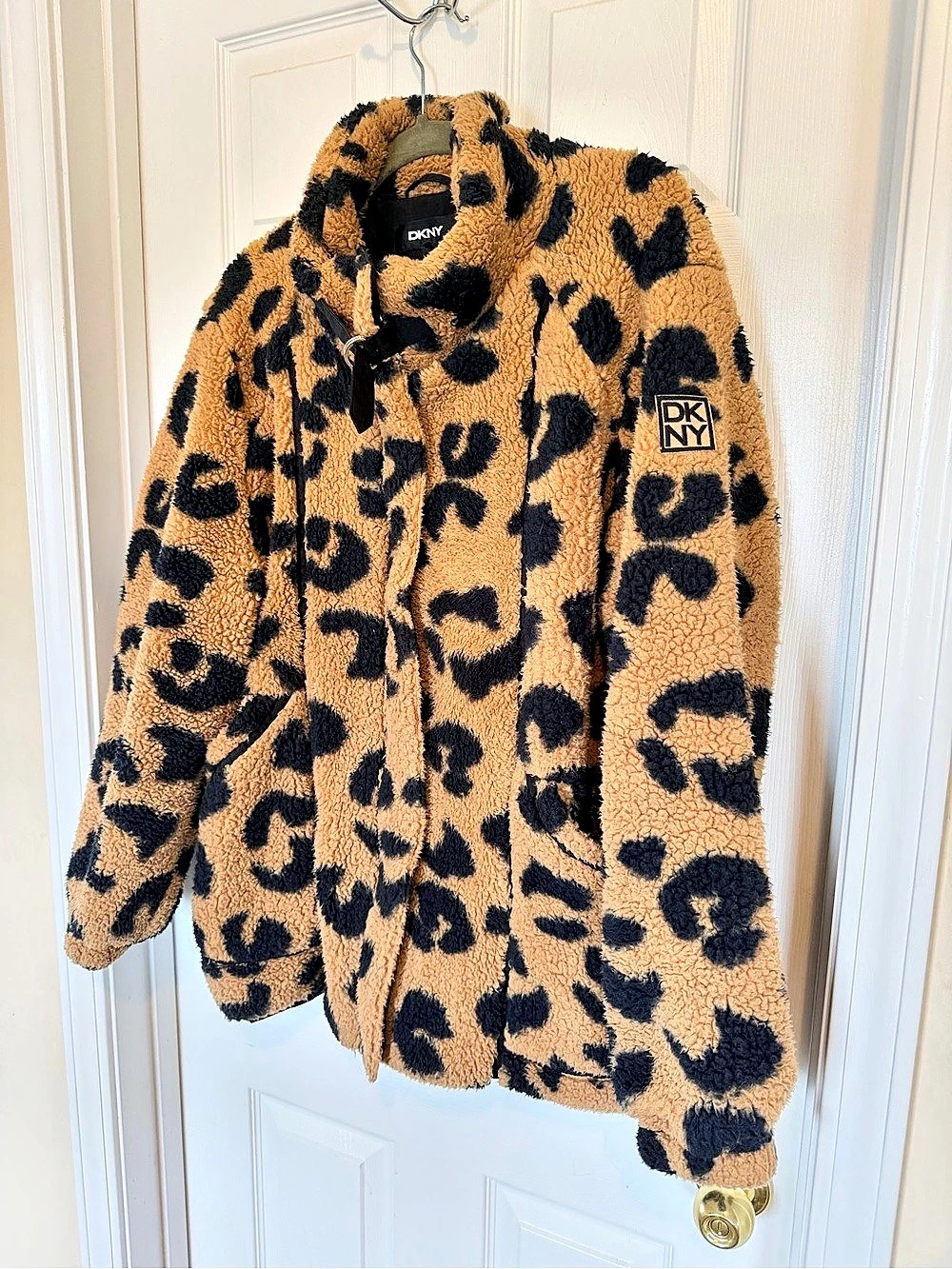 DKNY Printed Sherpa Mock-Neck Jacket Brown & Black XL